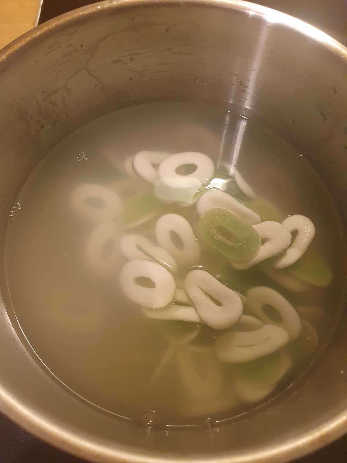 Saurer Apfelringe Likör | SchmidtKing.de Rezepte Kochen ♡ Backen ...